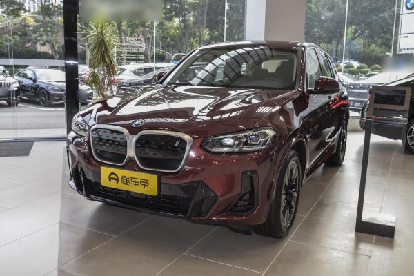 225c8315d19d689dde98a006ece34e0 BMW iX3