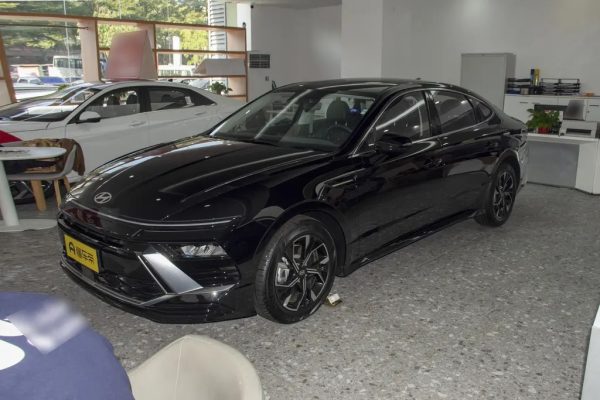 59332fae3be6850cf1bd1dbdc35043b Hyundai Sonata