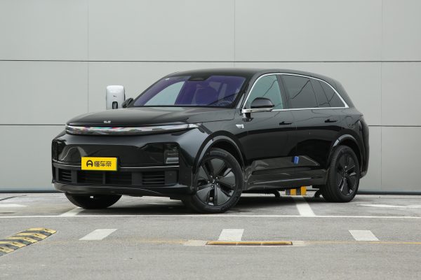 816c7fc7b5216ab4ba9424a0359c861 Li Auto L7