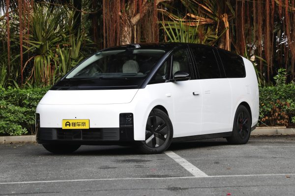 8983bd4ee70b7d070e0d7241b9355c3 Li Auto MEGA