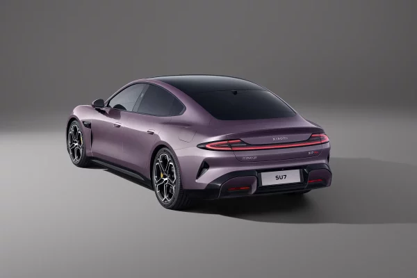 f44d5b7db81bda836ab7fa3270f83dc9~2508x0 Xiaomi SU7